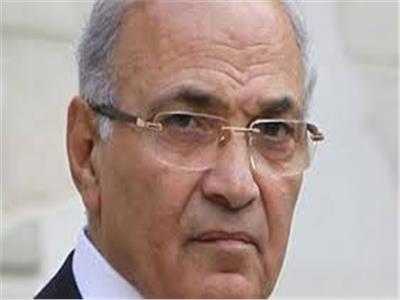 اليوم | إعادة محاكمة رئيس وزراء مصر الأسبق في فساد وزارة الطيران