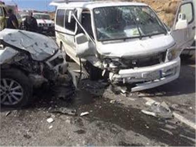 إصابة 6 أشخاص من أسرة واحدة في حادث مروري بصحراوي المنيا