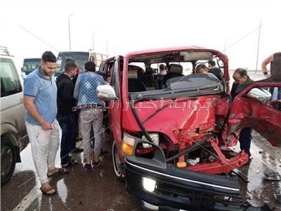 صور| إصابة 7 أشخاص في حادث تصادم بـ«صحراوي الإسكندرية»