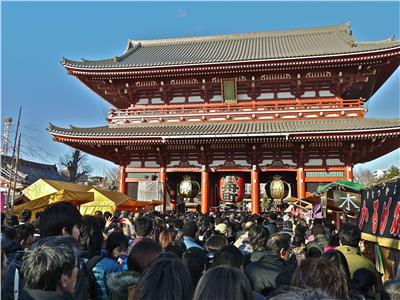 اليابان تدرس إلغاء احتفال الإمبراطور برأس السنة لأول بسبب كورونا