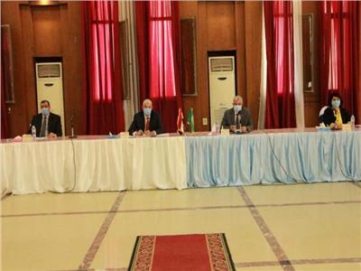 «مبارك» يعقد إجتماع مجلس جامعة المنوفية لشهر نوفمبر