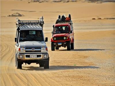 مغامرة وراحة استثنائية.. 10 صور ترصد جمال الصحراء الغربية