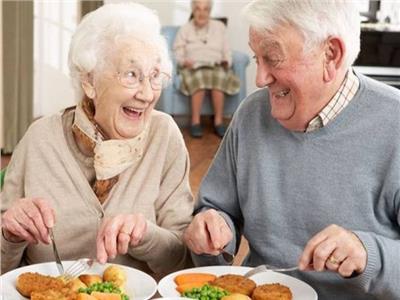 5 أطعمة لمحاربة الشيخوخة.. تعرف عليها 