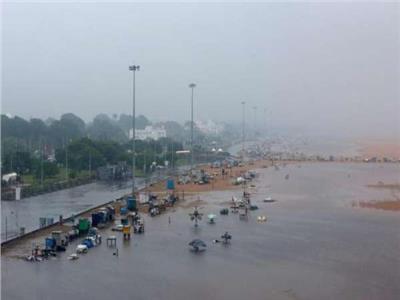 الهند.. إجلاء عشرات الآلاف مع اقتراب إعصار «نيفار»