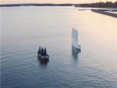 فيديو| سفينة سويدية مزودة بأشرعة قابلة للتمدد والدوران