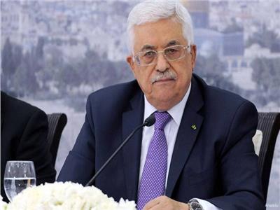 الرئيس الفلسطيني يعزي والد الشهيد الطفل أبوعليا
