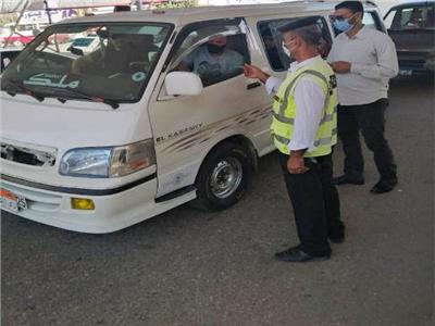 ضبط 47 سائقا ومصادرة 19 «شيشة» لعدم إلتزامهم بالإجراءات الوقائية