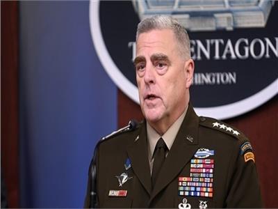 «جنرال أمريكي» يؤكد على التواصل الدائم لهيئة أركان الجيش الأمريكي بروسيا والصين