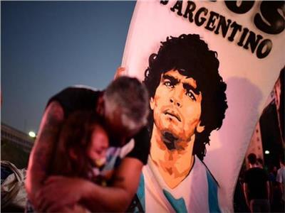 بعد وفاة مارادونا.. الأرجنتين تودع الأسطورة أليخاندرو سابيلا