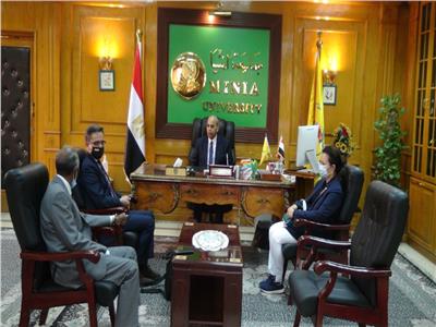 رئيس جامعة المنيا يستقبل المستشار الثقافي لسفارة إسبانيا بالقاهرة