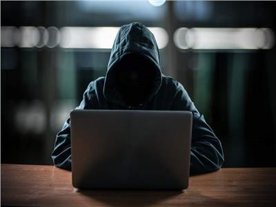الإمارات تحذر من «الابتزاز الإلكتروني».. وتوضح طرق الحماية 