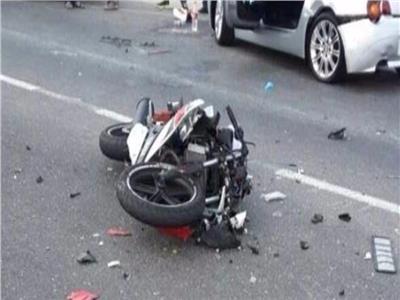 إصابة شخصين في انقلاب دراجة نارية على الدائري الأوسطي