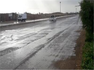 بسبب السيول.. إغلاق طريق «سفاجا- القصير» بالكيلو 45