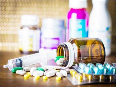 أدوية أدمنها المصريون.. «المضادات وعقاقير الحموضة والباراسيتامول»