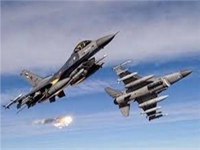 طائرات حربية تركية تشن غارات على قرى عراقية