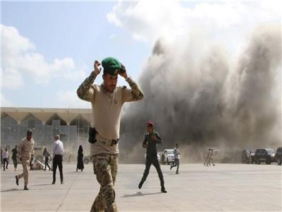 وزير الداخلية اليمني يترأس التحقيق في جريمة استهدف مطار عدن