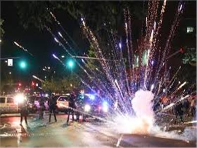 فيديو| أعمال شغب ليلة رأس السنة بولاية أوريجون الأمريكية