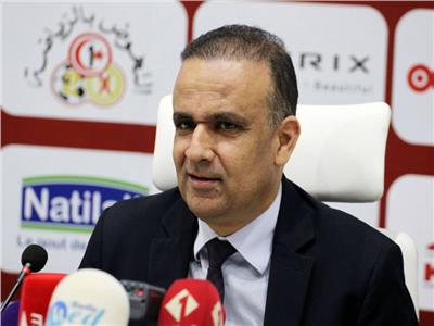 وقف رئيس اتحاد الكرة التونسي لمدة 4 سنوات