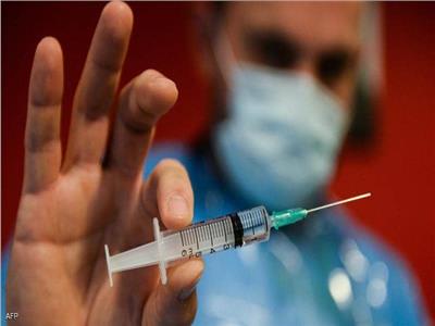 رئيس علمية كورونا يكشف مدة حماية اللقاح من الإصابة بالفيروس