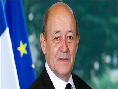 وزير خارجية فرنسا يصل القاهرة للمشاركة بالاجتماع الرباعي 