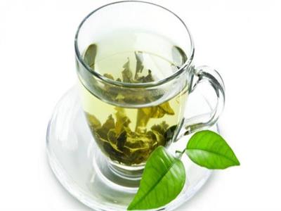 استشاري تغذية: «الشاي الأخضر» يزيد هرمونات السعادة | فيديو