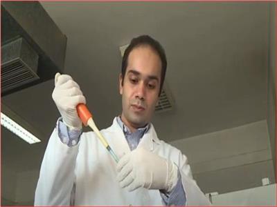 فاز بـ«نيوتن العالمية».. طبيب مصري يحلم بإنقاذ الملايين من سرطان الكبد