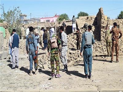 مقتل العشرات من رجال الشرطة الأفغانية في سلسلة انفجارات