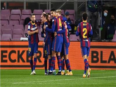 بث مباشر | مباراة برشلونة وكورنيا في كأس ملك إسبانيا