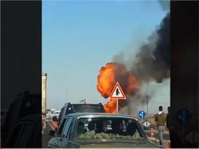 لحظة انفجار سيارة محملة بإسطوانات بوتاجاز بالإسماعيلية| فيديو