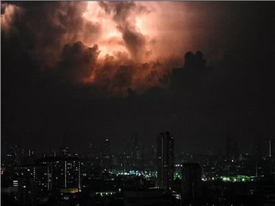 عاصفة «نهاية العالم» تصل إلى إسبانيا