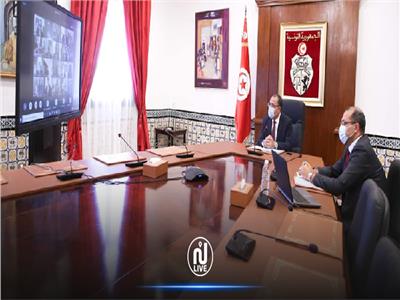 مجلس الوزراء التونسي يصادق على مشروع قانون الانضمام إلى «كوفاكس»