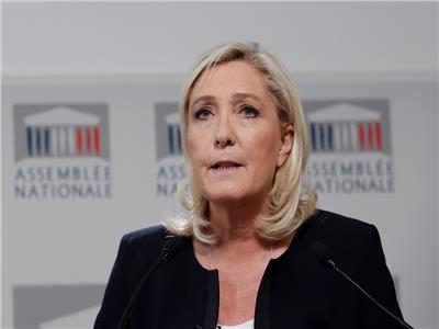 من أجل حظر أكبر للحجاب..زعيمة اليمين الفرنسي تقترح قانونا ضد «الإسلاموية»