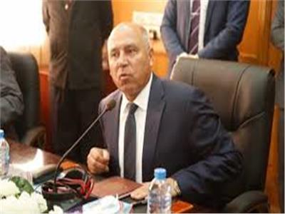 «الوزير» يستعرض تفاصيل تطوير خطة الطرق والكباري أمام البرلمان