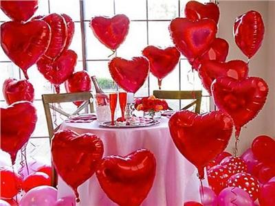 أفكار مختلفة لترتيب طاولة عشاء رومانسي في عيد الحب.. صور 