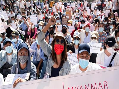 جيش ميانمار يعتقل 7 مؤيدين للاحتجاجات