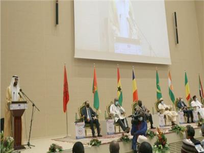 صحيفة الخليج: الإمارات تعتبر قارة أفريقيا ظهيرًا سياسيا وأمنيا للعرب
