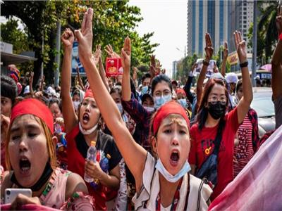 تجدد التظاهرات المناهضة لسيطرة الجيش على السلطة بأنحاء ميانمار