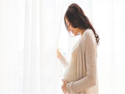 دراسة| «كورونا» لا ينتقل من الأم المصابة للجنين