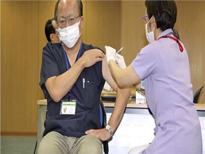 وزيرة الصحة اليابانية: البلاد قد تطرح ثاني لقاح مضاد لكورونا بحلول مايو القادم