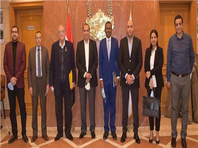 غرفة القاهرة تبحث مع سفارة سريلانكا سبل زيادة التبادل التجاري 
