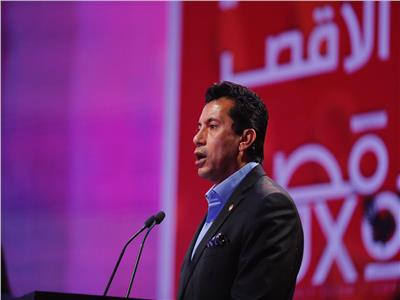 وزير الرياضة يشهد افتتاح فرع الأهلي بمدينة طيبة في الأقصر