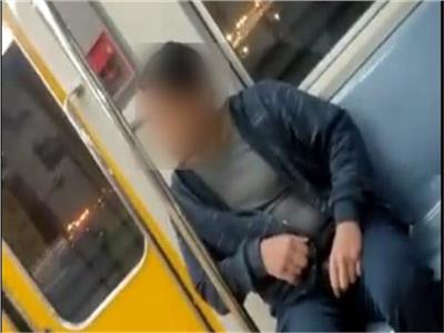 «الداخلية» تكشف هوية الشاب المتحرش بمحطة مترو قباء 