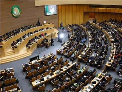 مفوض الاتحاد الأفريقي للشئون السياسية يتعهد بتعزيز الحكم الرشيد والسلام