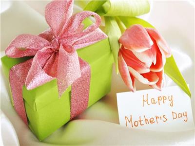 «شاحن واستشوار».. 5 أفكار لهدايا مختلفة في «عيد الأم»