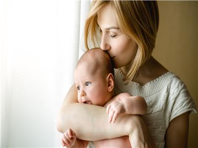 عيد الأم | دراسة تكشف عن هرمون ينشط غريزة الأمومة لدى النساء