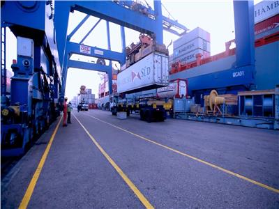 تداول 142 ألف طن بضائع استراتيجية بميناء الإسكندرية