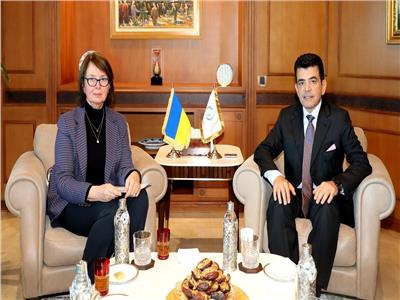  المدير العام لمنظمة العالم الإسلامي للتربية والعلوم والثقافة يستقبل سفيرة أوكرانيا في الرباط