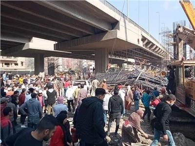 سقوط عمود بكوبري ترسا بارتفاع 30 متراً.. فيديو وصور