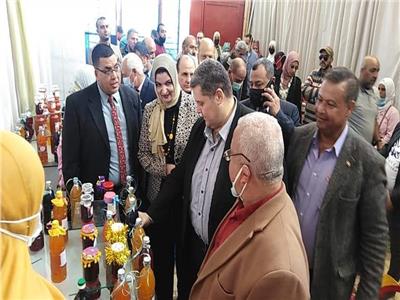 افتتاح المعرض التسويقي لمنتجات التربية والتعليم بشمال سيناء