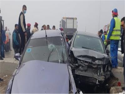 وفاة إصابة 3 أشخاص في حادث تصادم سيارتين على طريق رافد جمصة